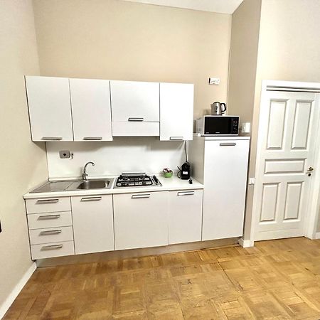 Francy Guest House Рим Екстер'єр фото